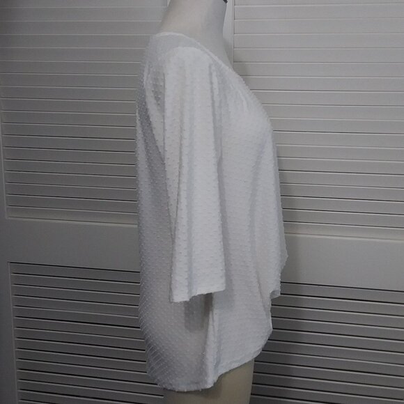 W5 White Swiss Dot Top Twist Front 3/4 Sleeve Size Large - Picture 8 of 10